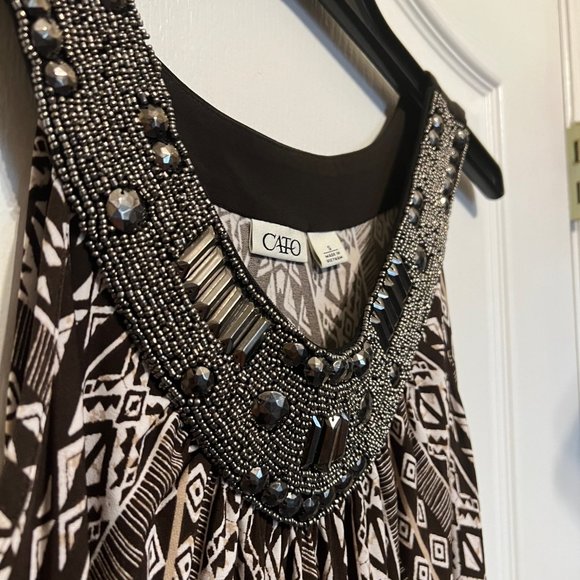 Cato-Small maxi Dress-embellished neck line, beads - Picture 9 of 11